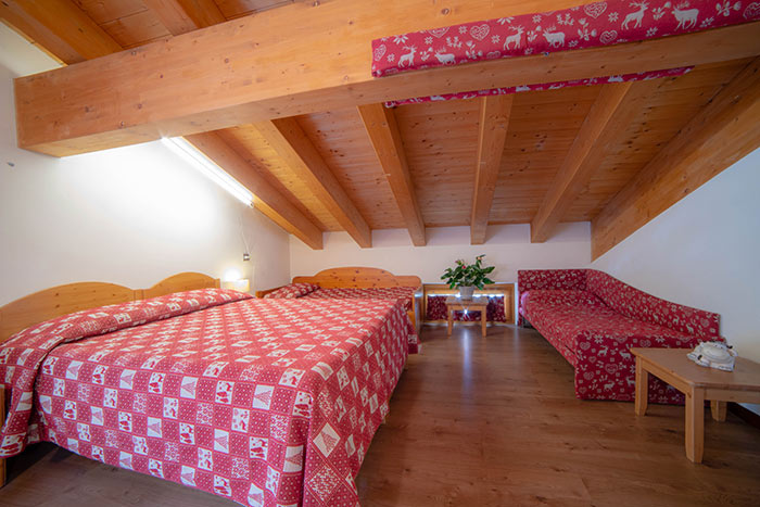 spa-hotel-ayas-camera-quadrupla-1